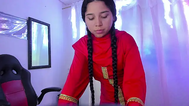 Milly-Way stripchat live cam model