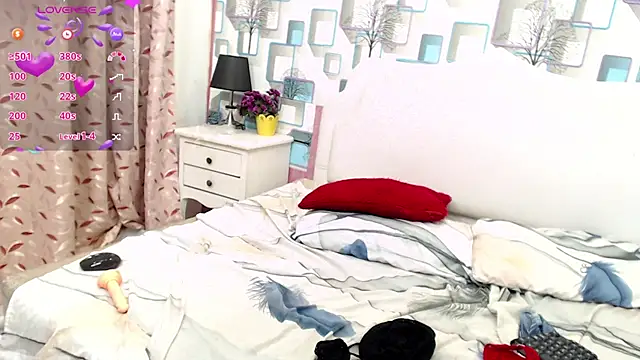 ZaylaRosse stripchat live cam model