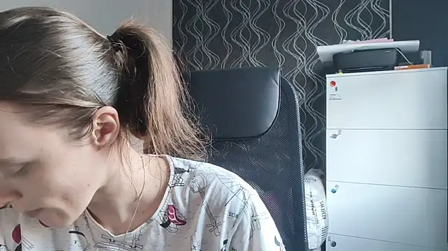 TanaRaggs stripchat live cam model