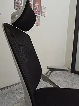 -Tevi- stripchat live cam model