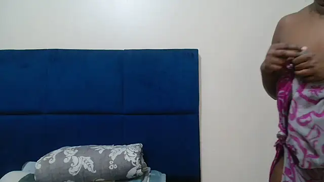 SoftButPsycho stripchat live cam model