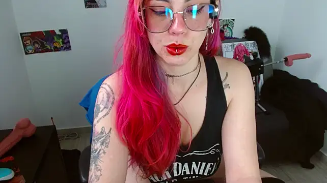 natasha_laulau stripchat live cam model