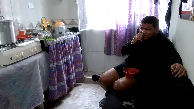 Boycuriousxxx stripchat live cam model