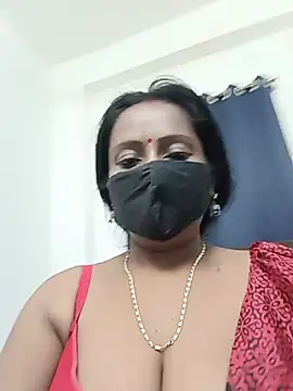misti-boudii stripchat live cam model