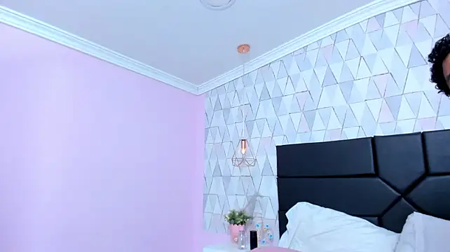 MarckThompsonn stripchat live cam model