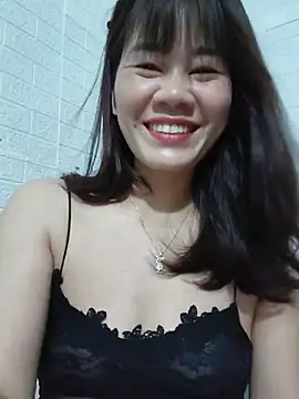 Singlemom69xx stripchat live cam model