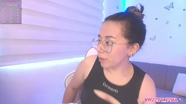sweettvera stripchat live cam model