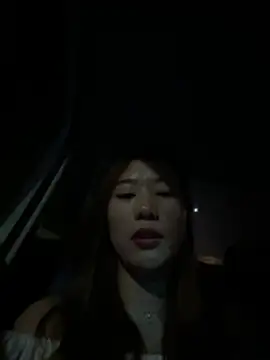 elleShow stripchat live cam model