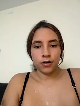juanita-7 stripchat live cam model