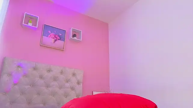 hanny_rousse stripchat live cam model