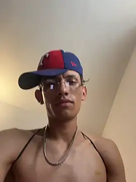 alexmendoza24 stripchat live cam model