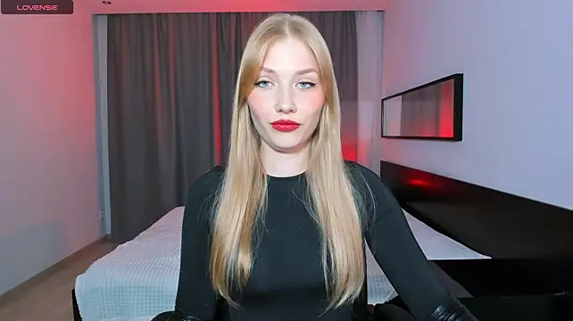 DakotaMabs stripchat live cam model
