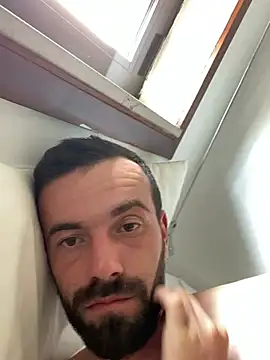 mihaixxx1 stripchat live cam model