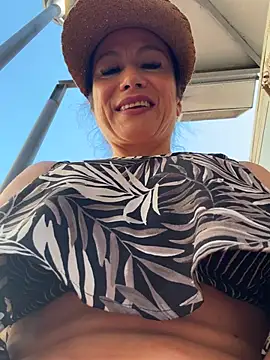 angelitasexy81 stripchat live cam model