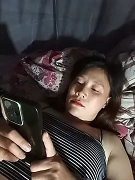 Vicky-ss stripchat live cam model