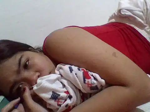 Kiana_123 stripchat live cam model