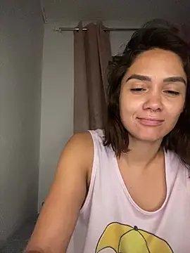 carolsapequinha stripchat live cam model