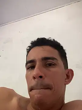 Ricarlosx stripchat live cam model