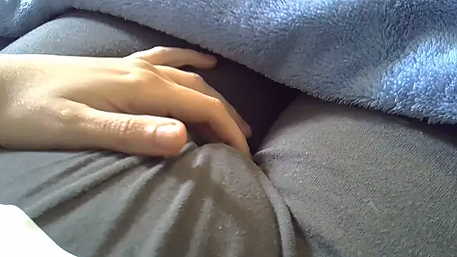 perescam stripchat live cam model