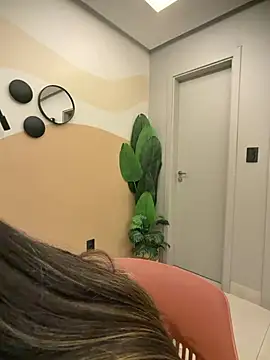 BelleLouiseVp stripchat live cam model