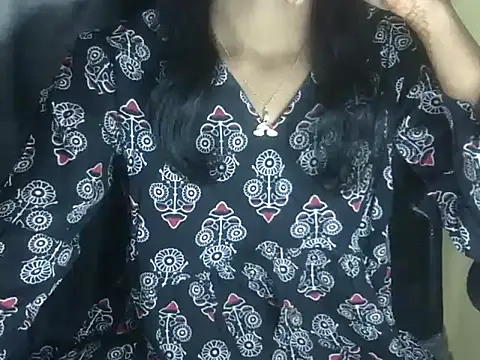Khushi_ve stripchat live cam model