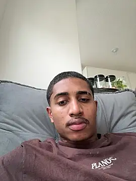 SOLTEIRONINJA stripchat live cam model