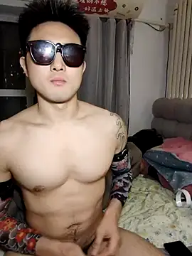 185watermelon-18 stripchat live cam model