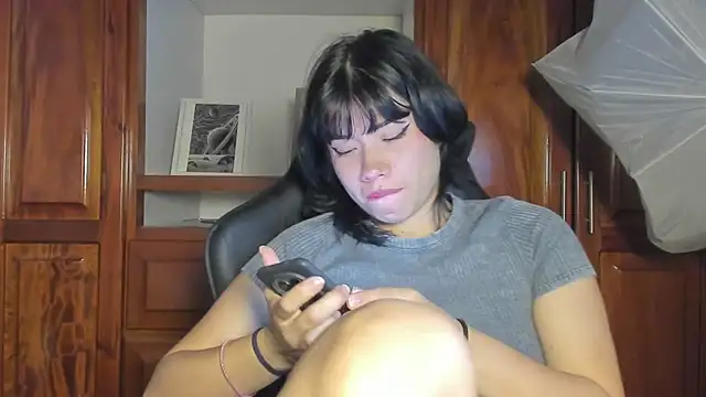 Ambermanson_ stripchat live cam model