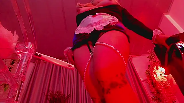Sweet_lenna stripchat live cam model