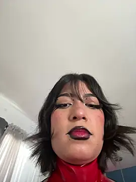 Liana_Fem_ stripchat live cam model