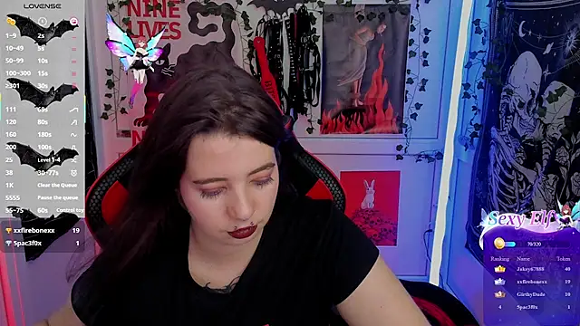 PurpleRune stripchat live cam model