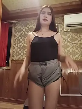 hugecock_belle stripchat live cam model