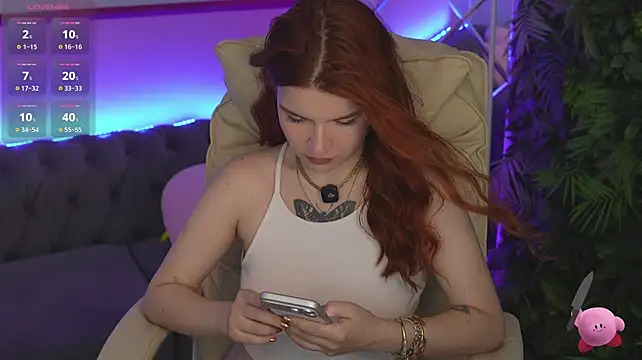 RedShinee stripchat live cam model