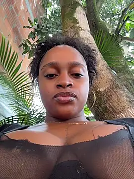darle_volant stripchat live cam model