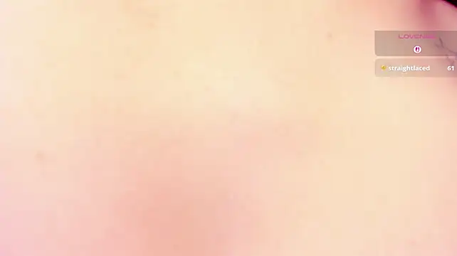 Lilily_lv stripchat live cam model