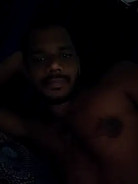 Daddyishere_19 stripchat live cam model