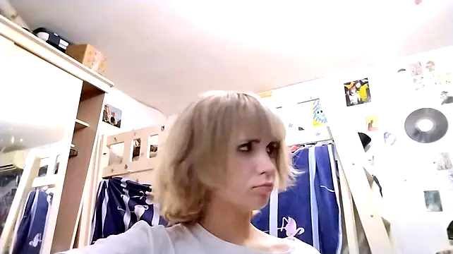 ChingCottingham stripchat live cam model