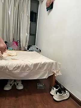 xiaoxiaochen stripchat live cam model
