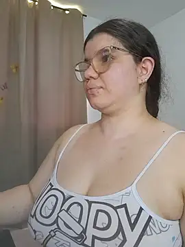 Danzel1105 stripchat live cam model