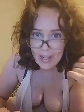 KatarinaStripper stripchat live cam model