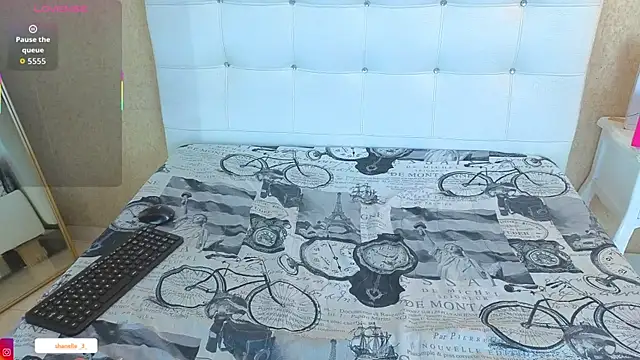Shanelle__ stripchat live cam model