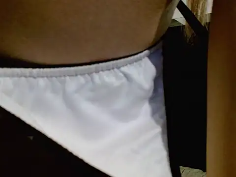 Jazmiin_Rosee stripchat live cam model