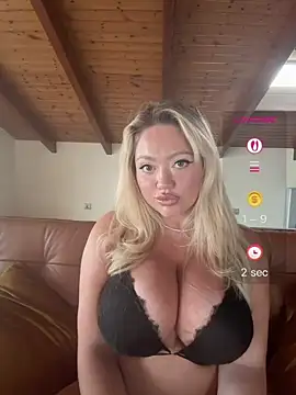 misstitmouseofficial stripchat live cam model
