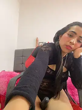 Rosa_25x stripchat live cam model