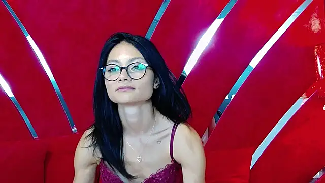 MayaLeey stripchat live cam model