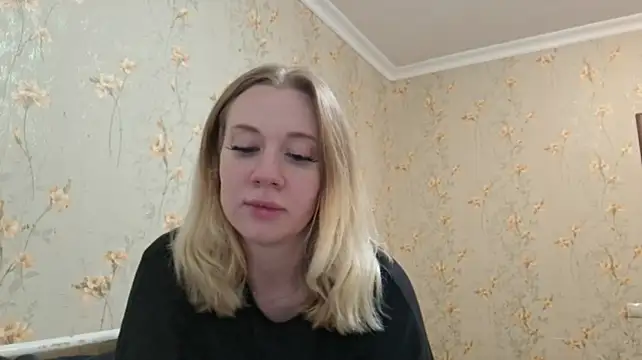 renna_rine stripchat live cam model