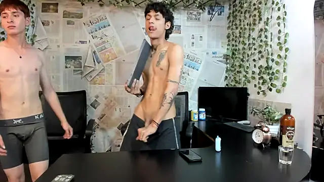 Bastian_boyshot77 stripchat live cam model