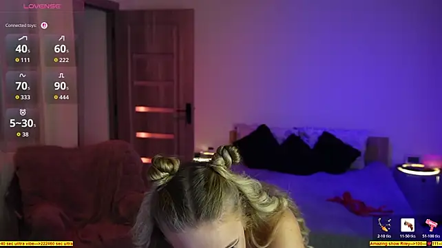 HeySiryy stripchat live cam model