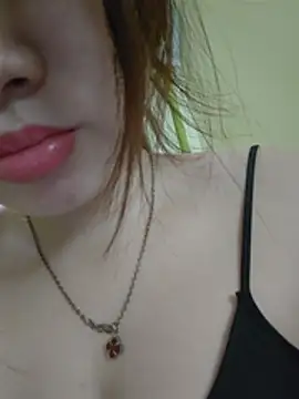 Pinks_cool stripchat live cam model