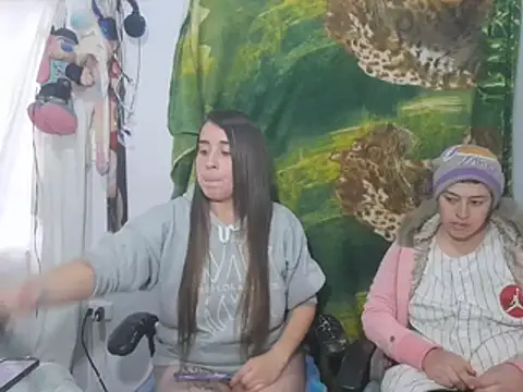 twodoo stripchat live cam model